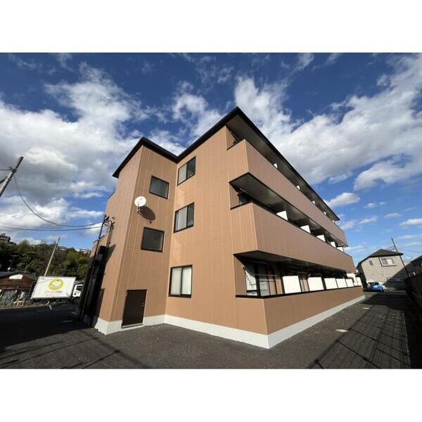 エステートピア黒沢II103号室 外観