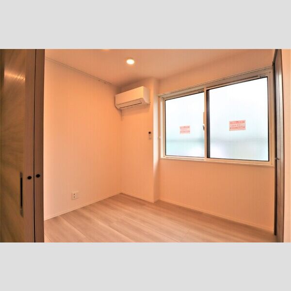 セレスティア高島平Ⅱ101号室 洋室