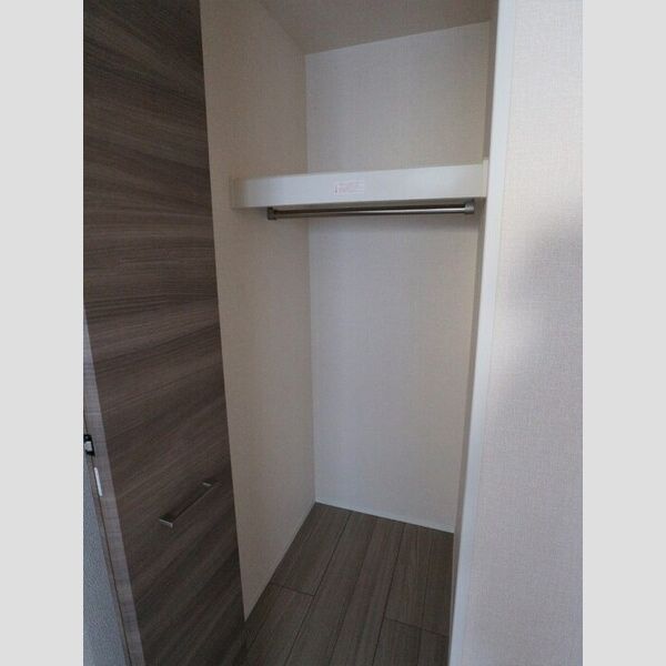 グリーンハウス南林間 洋室クローゼット