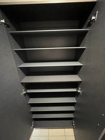 アルティザ氷川台0101号室 収納