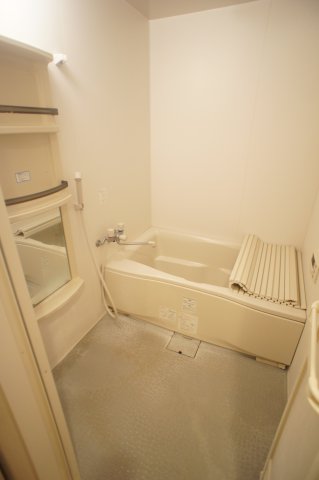 ＫＡＮＥＮＡＲＩ和光1003号室 お風呂