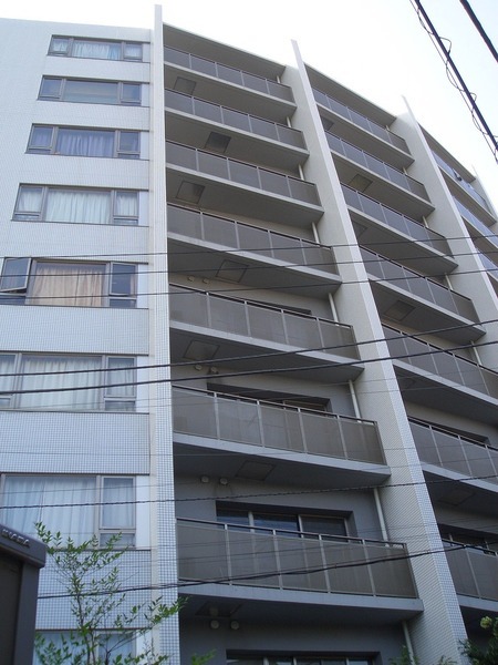 サンテミリオン目白西の外観画像