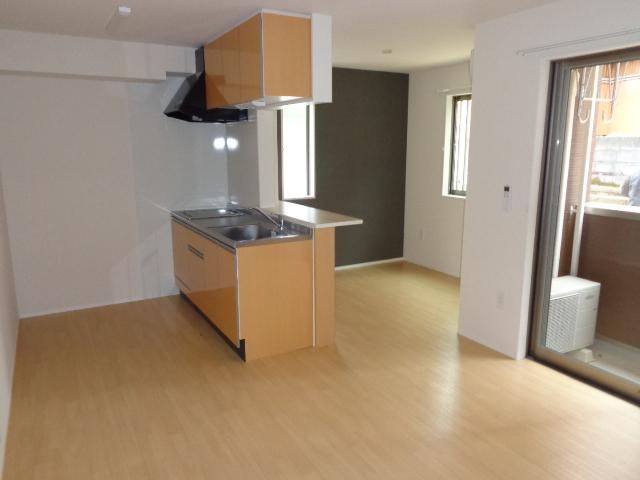 ヴィラカマリヤⅡ リビング