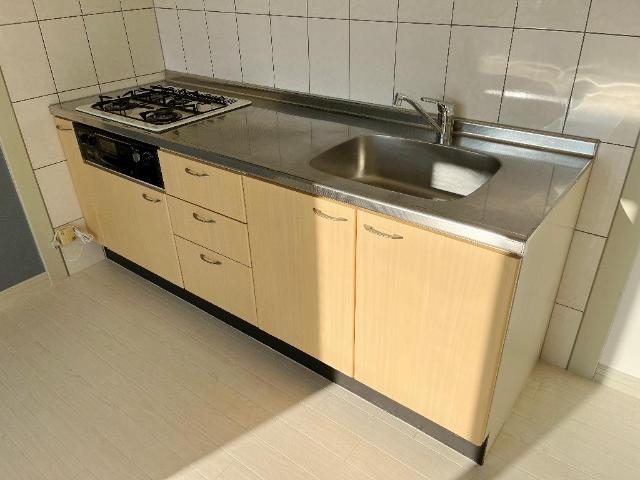 フレーブ・フォンテーヌ キッチン