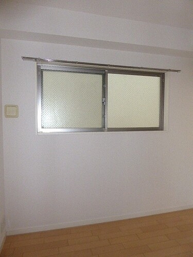 グローリオ品川シーサイド 洋室　※2021年11月撮影