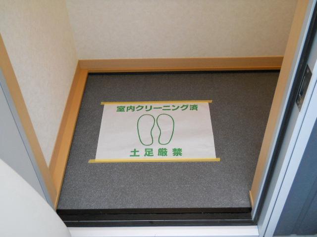 アムパルク羽根木1階 玄関