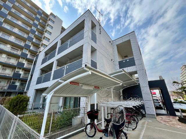 サン　フォレスト 外観写真（昼）