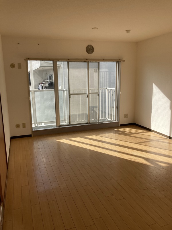 コスモ浦和中島 リビング