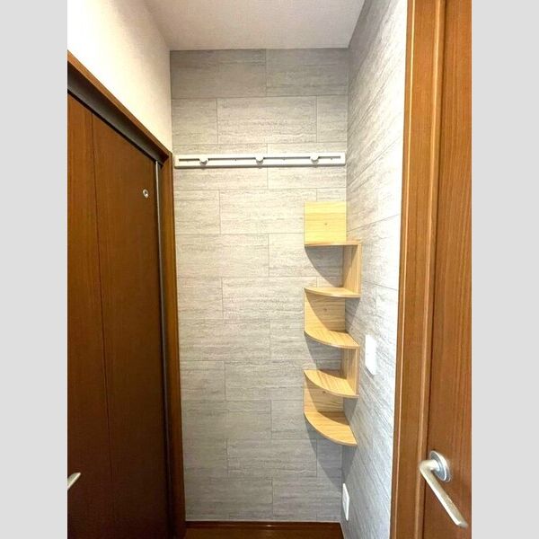 グリーンヒル北八102号室 玄関