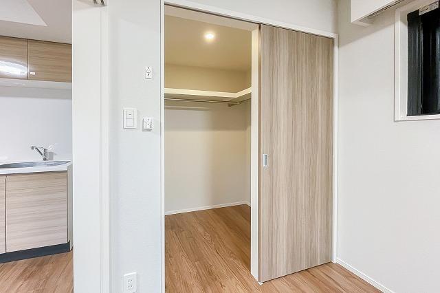 TASUKI RICHESSE HIGASHI-KOENJI1階 収納