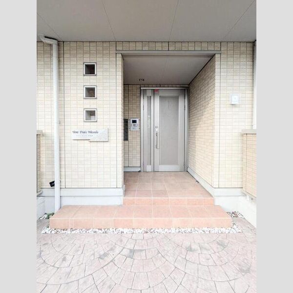 ヴァンフレイス早稲田 エントランス