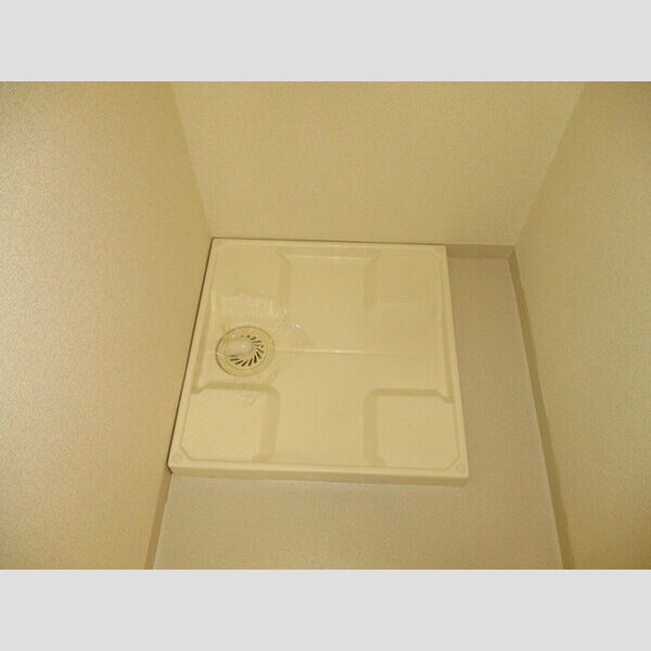 サフィール　A・BB102号室 室内洗濯機置場