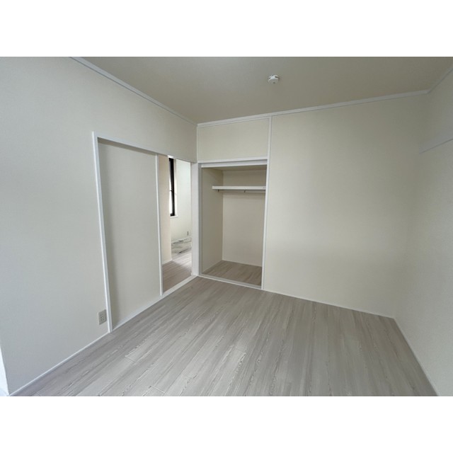 メゾンホワイトフェニックス 内観