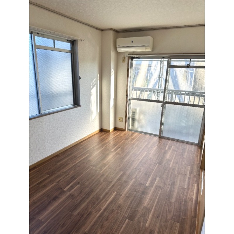 エステートピア西新井1階 ※別号室の写真となります。現況優先