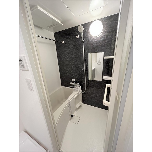 SOLASIA residence南大塚0502号室 お風呂