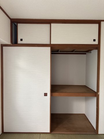 ホームズ山王 収納