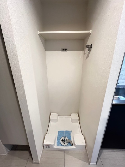 レジディア中目黒Ⅱ2階 洗濯機置き場