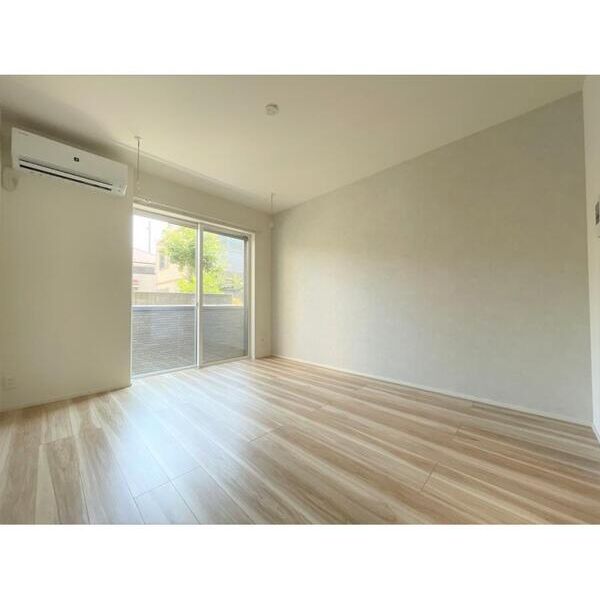 SUNNY　COURT105号室 リビング