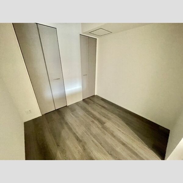 メゾン　シャルム302号室 東側洋室