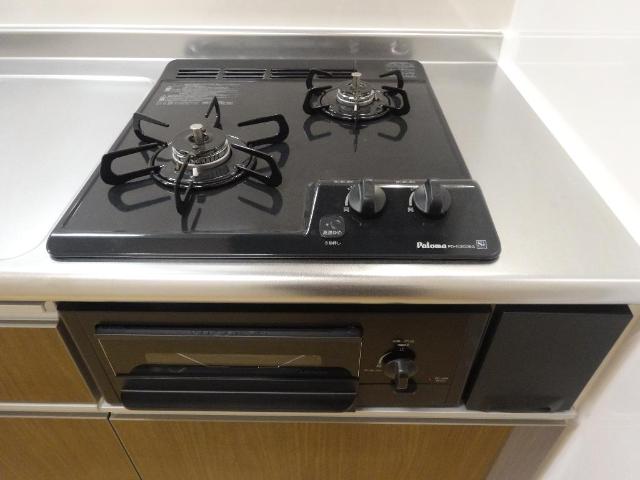 Ｅ・Ｍグローリア システムキッチン（２口・グリル）