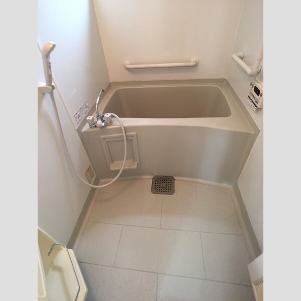 エスポワールイノウエⅡ103号室 浴室