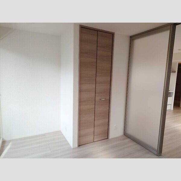 グラナーデ六町Ⅱ305号室 同建物別部屋の参考画像