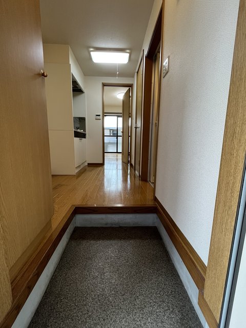 グランシャリオ（野方） 玄関