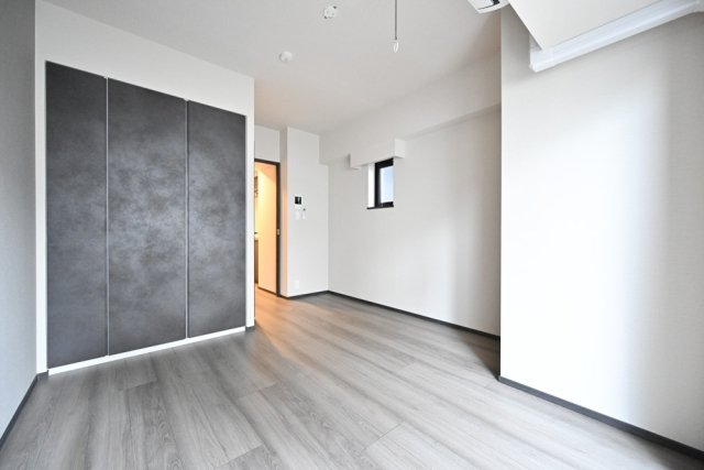 ＧＲＡＮＳＩＴＥ　ＮＡＫＡＭＥＧＵＲＯ5階 部屋その他