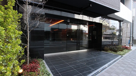 ステージファースト赤羽アジールコート エントランス