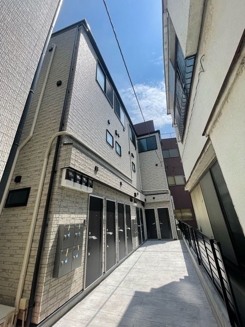 ライブリー東向島0204号室 エントランス