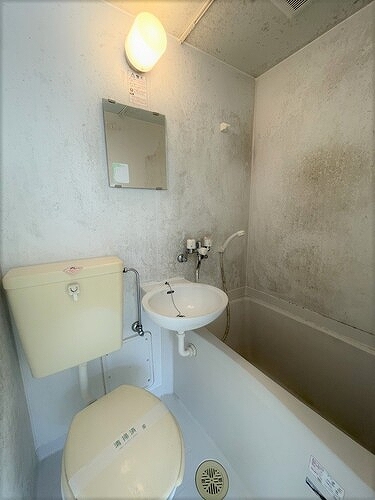 サンライフ赤羽 洗面所　内装後