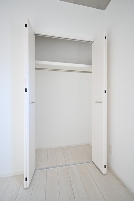 ＲＯＸＩＳ日暮里 （洋室1）