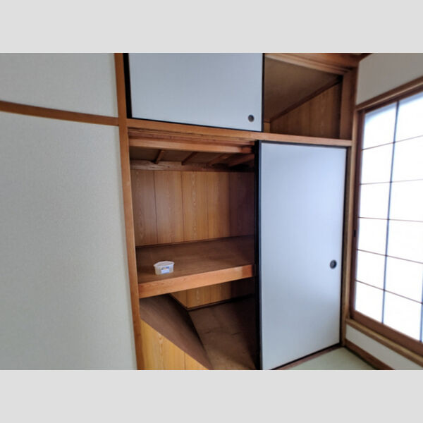 ガーデンテラス　K.N107号室 物入