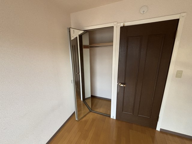 エミール有賀 収納