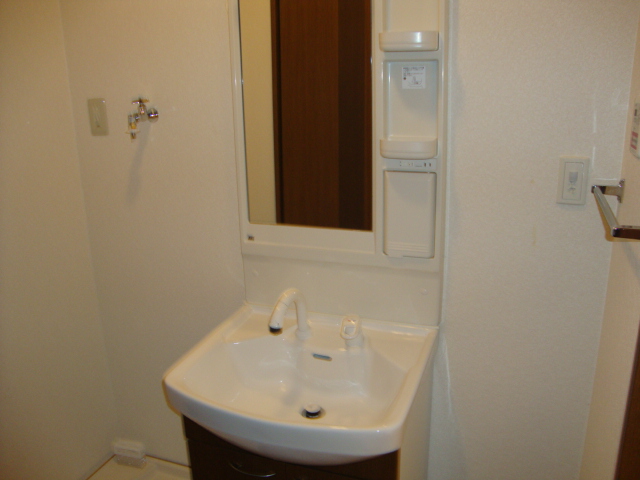 ＳＯＬＥ・Ｂ シャワー付トイレ