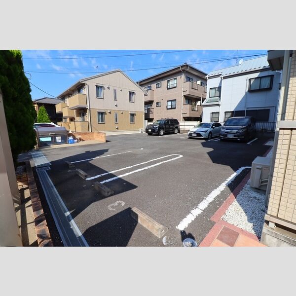 プレ・デ・ラ・リビエール　Ⅰ 駐車場