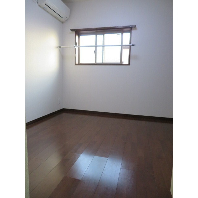 カーネス中野坂上 内観