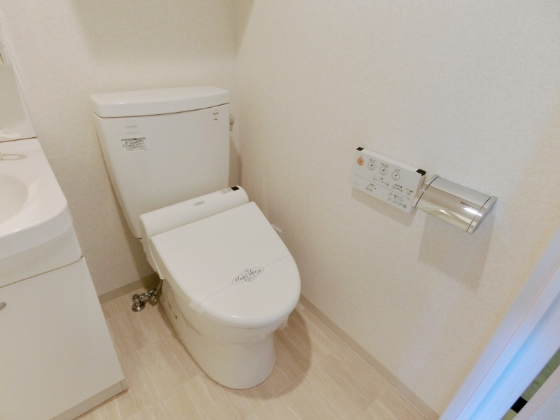 シュールフローレ6階 モデルルーム実施時の別部屋の写真です