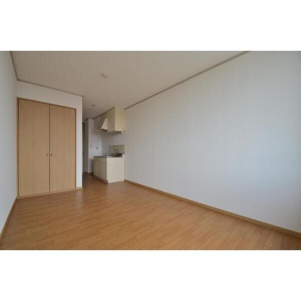 エステート亀ヶ谷 リビング