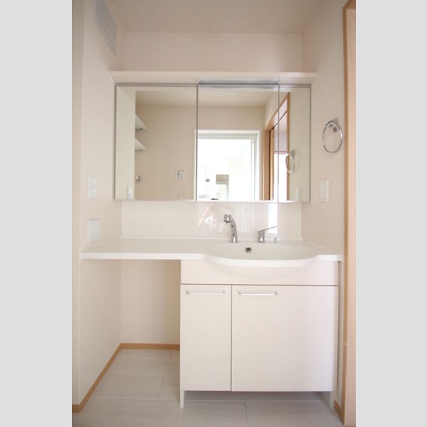 エポラール 202号室　洗面台