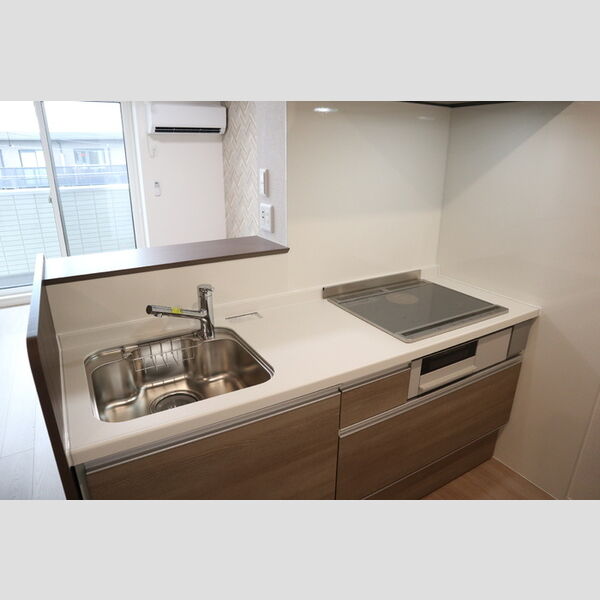 ラポーム北戸田301号室 システムキッチン