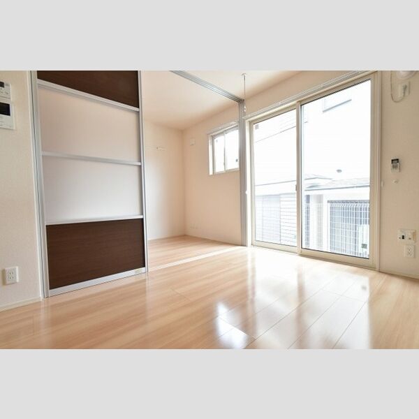 コート　エム 9.1帖リビング+3.1帖洋室