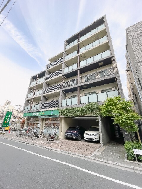 レジディア千駄木4階 外観
