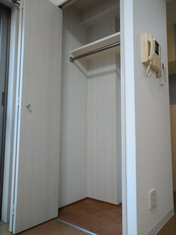 メイクスデザイン秋葉原 収納