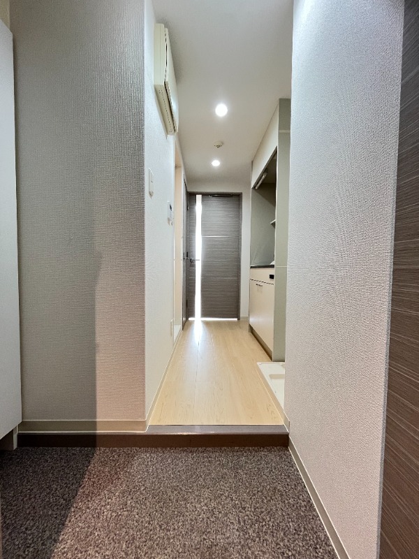 レジディア浦安4階 玄関