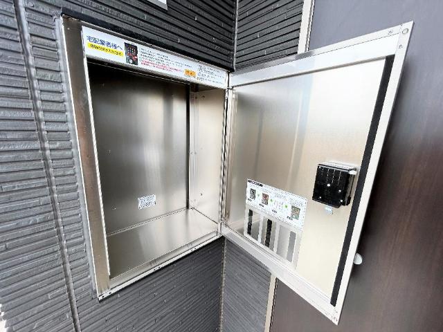 （仮称）千葉市中央区大森町新築アパート203号室 宅配BOX（イメージ）