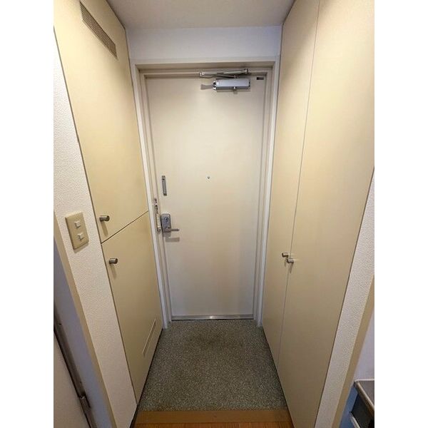 鎌ヶ谷ハイツ 玄関