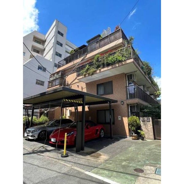 カーサ・コモド 外観