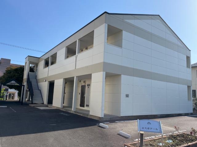 エスポアール 外観写真（昼）