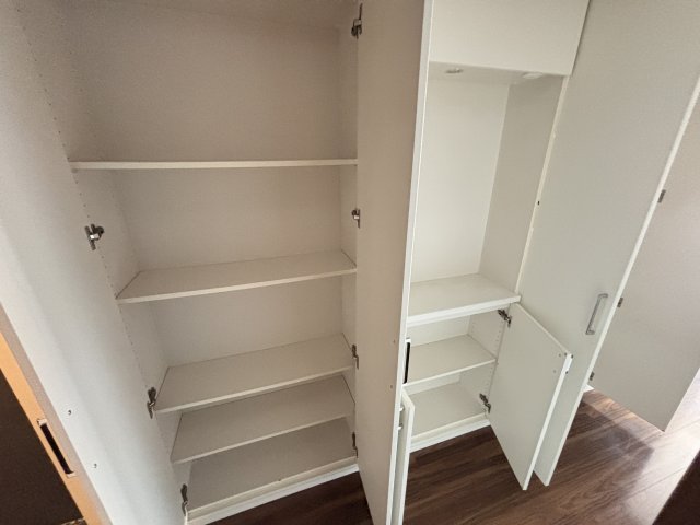 パークホームズ国立ステーションレジデンス 収納